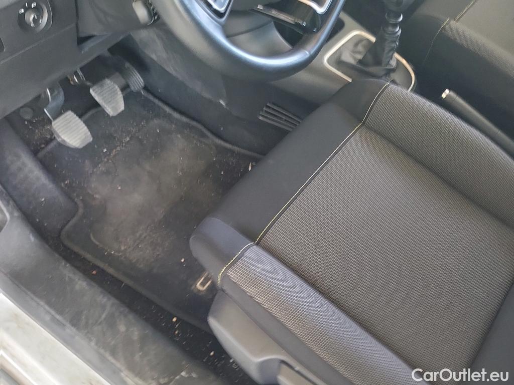  Citroen  C3 CITROEN  / 2020 / 5P / berlina con portón BlueHDi 75KW (100CV) S&S Feel Pack #24