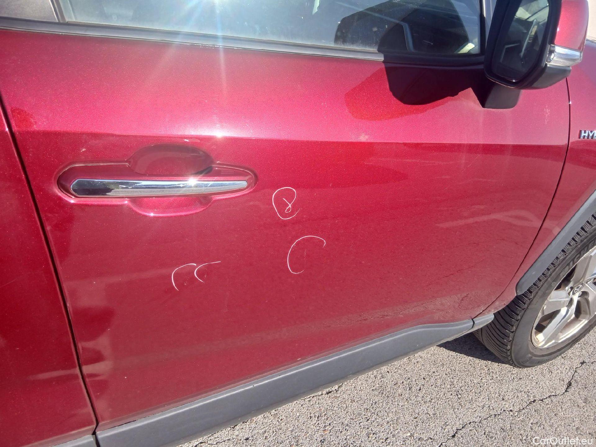  Toyota  RAV4 TOYOTA  / 2018 / 5P / todoterreno 2.5l 220H Luxury 4WD #27