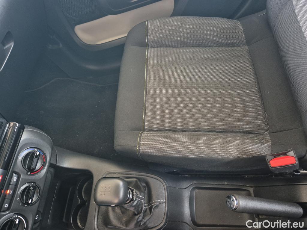  Citroen  C3 CITROEN  / 2020 / 5P / berlina con portón BlueHDi 75KW (100CV) S&S Live Pack #24