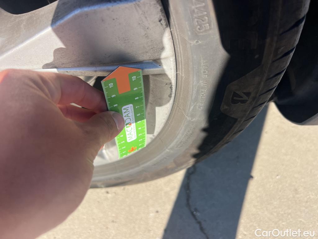  Audi  A4 AUDI  / 2019 / 4P / sedán Advanced 35 TDI 120kW (163CV) S tronic #10