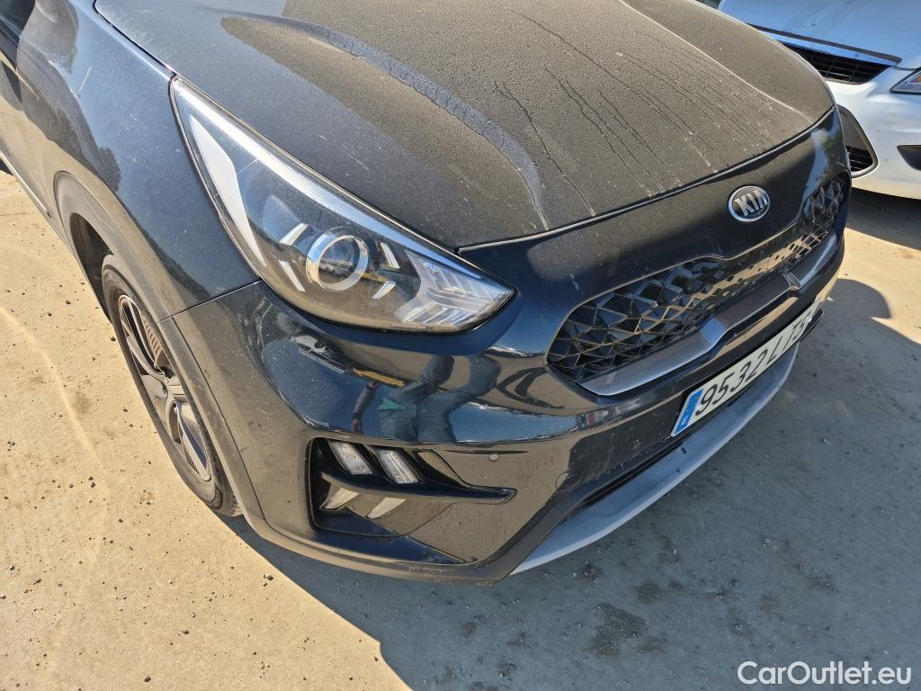  KIA  Niro KIA  1.6 GDi PHEV 104kW (141CV) Drive #13