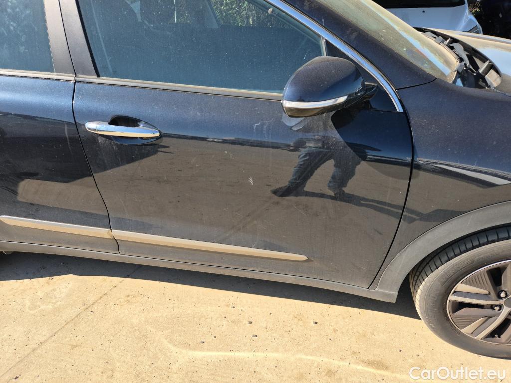  KIA  Niro KIA  1.6 GDi PHEV 104kW (141CV) Drive #3