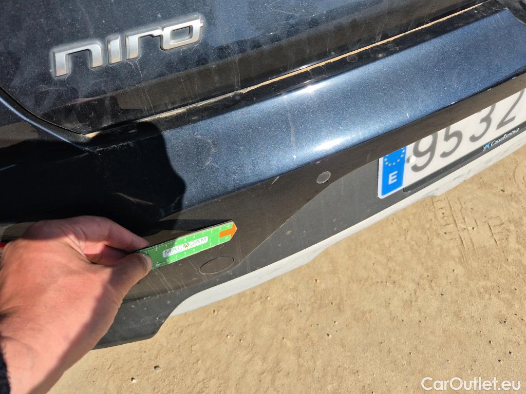  KIA  Niro KIA  1.6 GDi PHEV 104kW (141CV) Drive #20