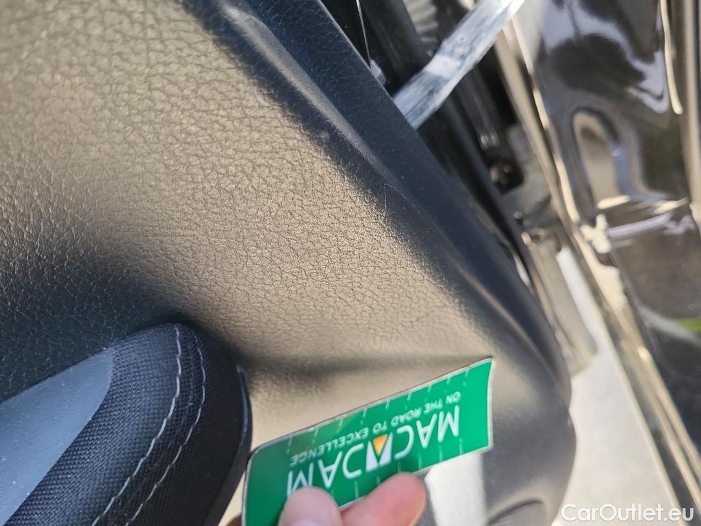  Nissan  Qashqai NISSAN  / 2017 / 5P / todoterreno DIG-T 103 kW (140 CV) E6D ACENTA (AC3) #8