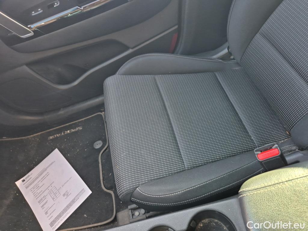  KIA  Sportage KIA SPORTGE 1.6MHEV Drive 100kW(136CV) 4x2(Crist Tintados)(CX) #31