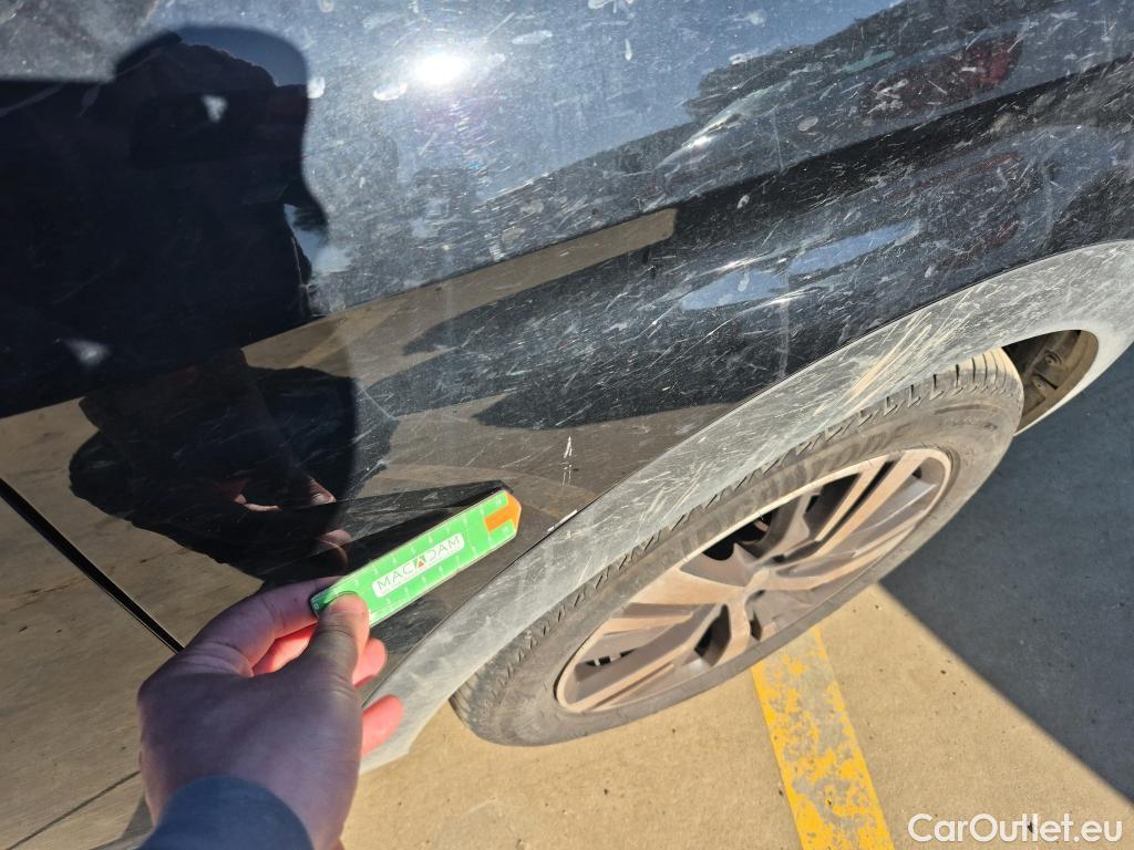  Peugeot  3008 PEUGEOT  / 2020 / 5P / todoterreno 1.5 BlueHDi 96kW S&S Allure Pack EAT8 #12