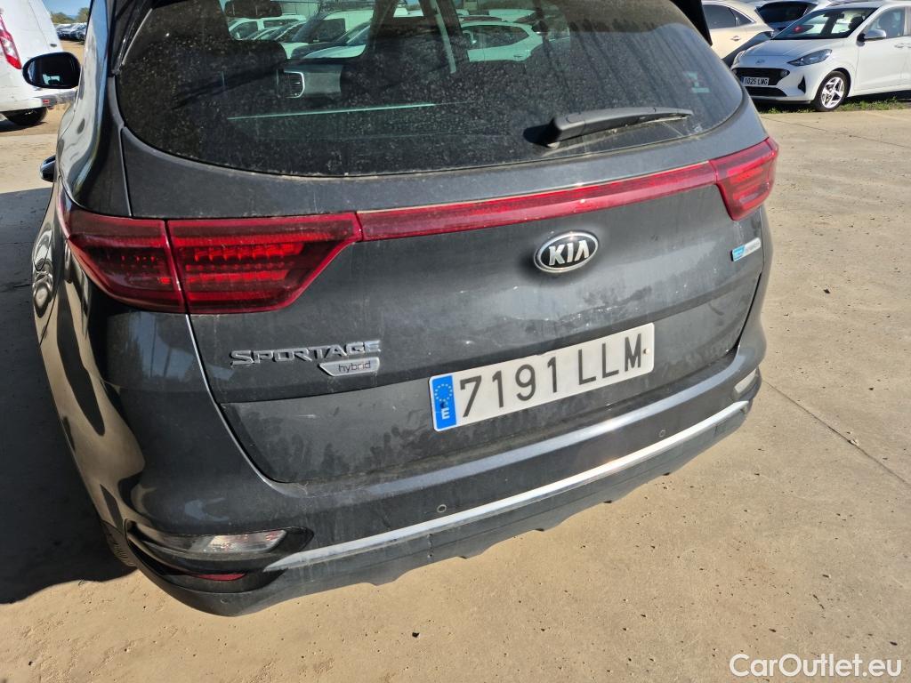  KIA  Sportage KIA SPORTGE 1.6MHEV Drive 100kW(136CV) 4x2(Crist Tintados)(CX) #3