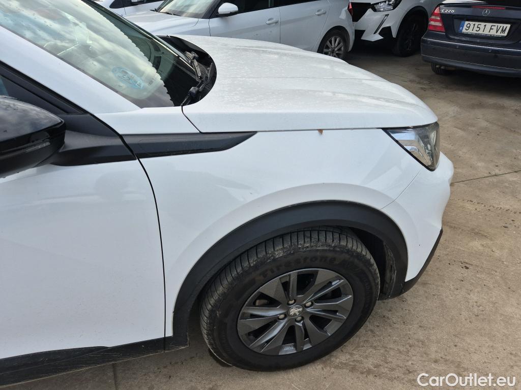  Peugeot  2008 PEUGEOT  / 2019 / 5P / todoterreno Active Pack BlueHDI 81kW (110CV) #25