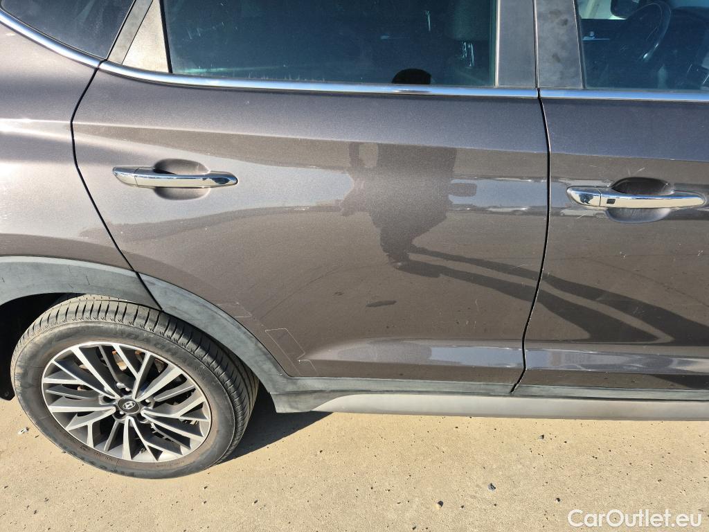  Hyundai  Tucson HYUNDAI  / 2018 / 5P / todoterreno  CRDI 1.6 116CV 48V 4X2 TECNO #12