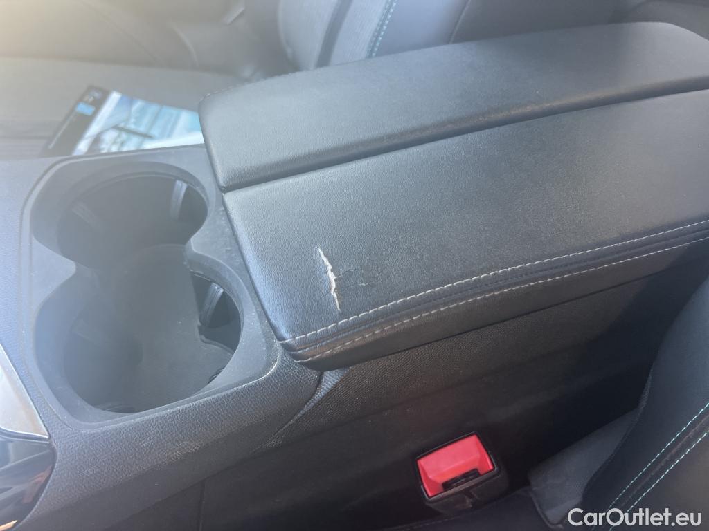  Peugeot  3008 PEUGEOT  / 2020 / 5P / todoterreno 1.5 BlueHDi 96kW S&S Allure Pack EAT8 #12