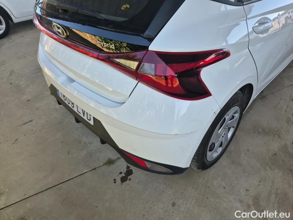  Hyundai  i20 HYUNDAI  / 2020 / 5P / berlina con portón 1.0 TGDI 74kW (100CV) 48V Essence #25