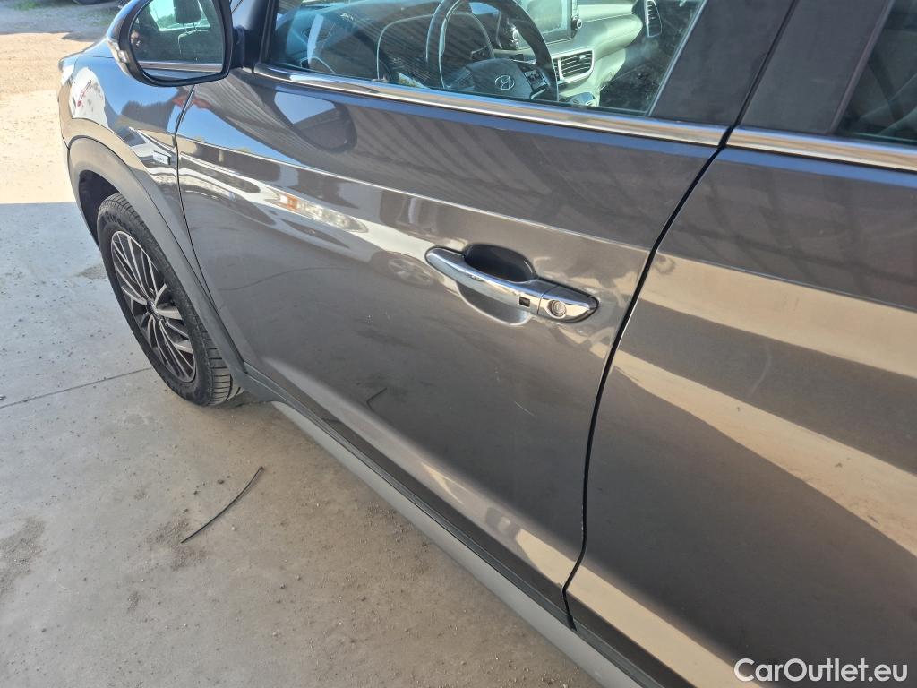  Hyundai  Tucson HYUNDAI  / 2018 / 5P / todoterreno  CRDI 1.6 116CV 48V 4X2 TECNO #22