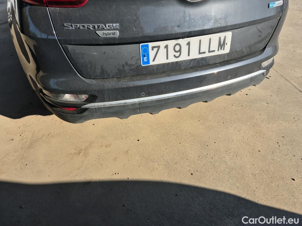  KIA  Sportage KIA SPORTGE 1.6MHEV Drive 100kW(136CV) 4x2(Crist Tintados)(CX) #29