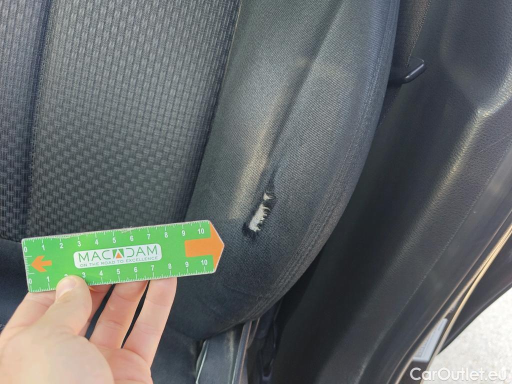  Bmw  X1 BMW  / 2019 / 5P / todoterreno sDrive18d #17