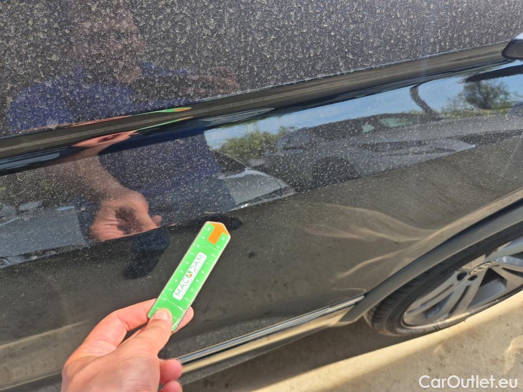  Volkswagen  Tiguan  R-Line 2.0 TDI 150CV AT7 E6d #24