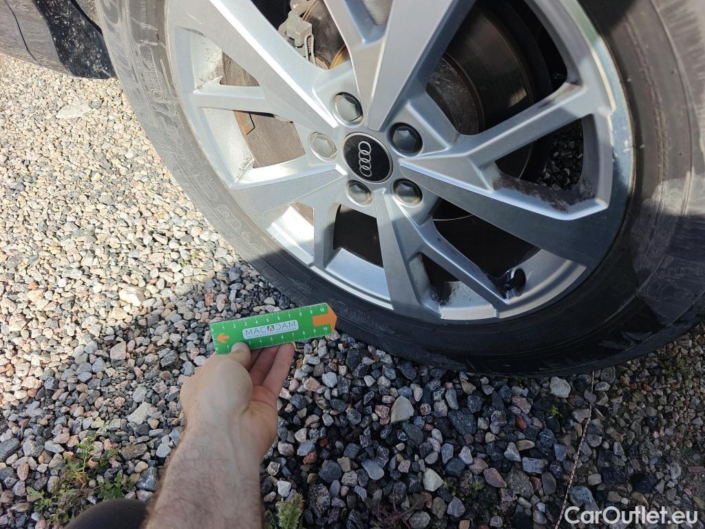  Audi  Q3 AUDI  / 2018 / 5P / todoterreno S line 35 TDI 110kW (150CV) S tronic #2