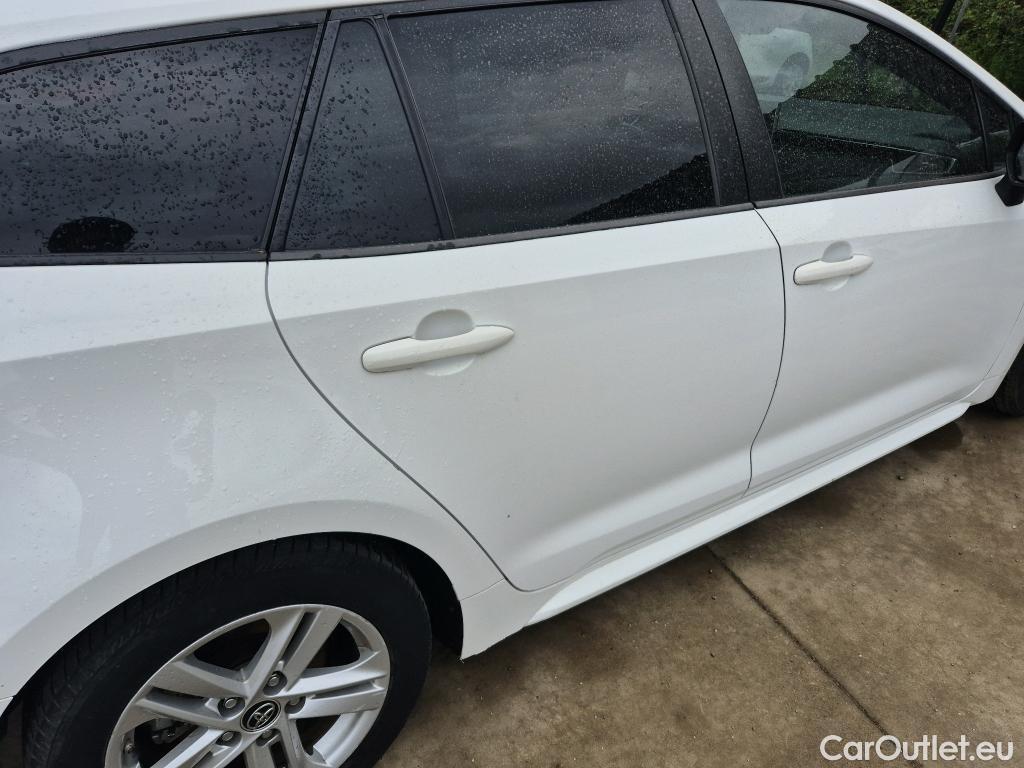  Toyota  Corolla TOYOTA  / 2019 / 5P / familiar 1.8 125H ACTIVE TECH E-CVT TOU SPORT #30