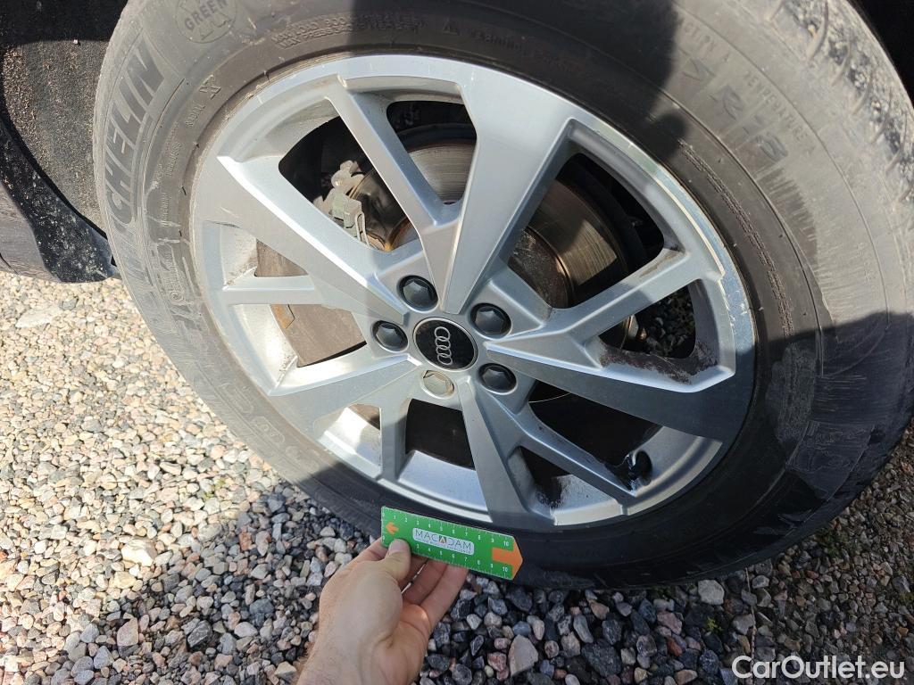  Audi  Q3 AUDI  / 2018 / 5P / todoterreno S line 35 TDI 110kW (150CV) S tronic #20