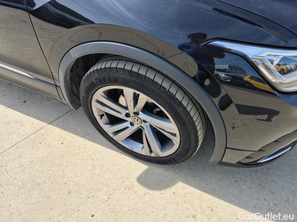  Volkswagen  Tiguan  R-Line 2.0 TDI 150CV AT7 E6d #5