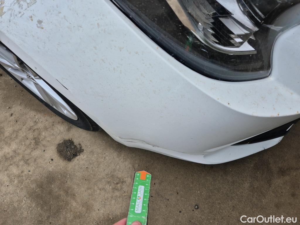  Toyota  Corolla TOYOTA  / 2019 / 5P / familiar 1.8 125H ACTIVE TECH E-CVT TOU SPORT #25