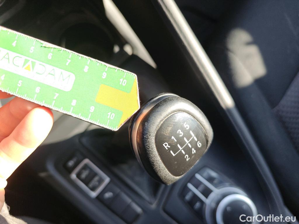  Bmw  X1 BMW  / 2019 / 5P / todoterreno sDrive18d #35