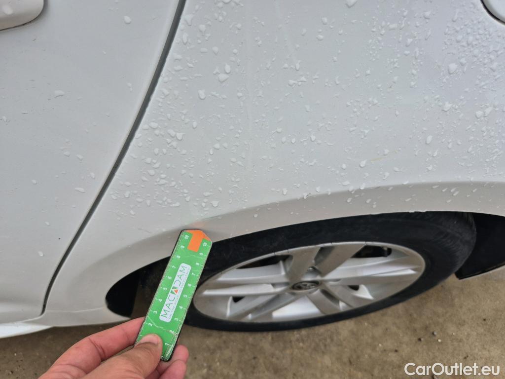  Toyota  Corolla TOYOTA  / 2019 / 5P / familiar 1.8 125H ACTIVE TECH E-CVT TOU SPORT #18