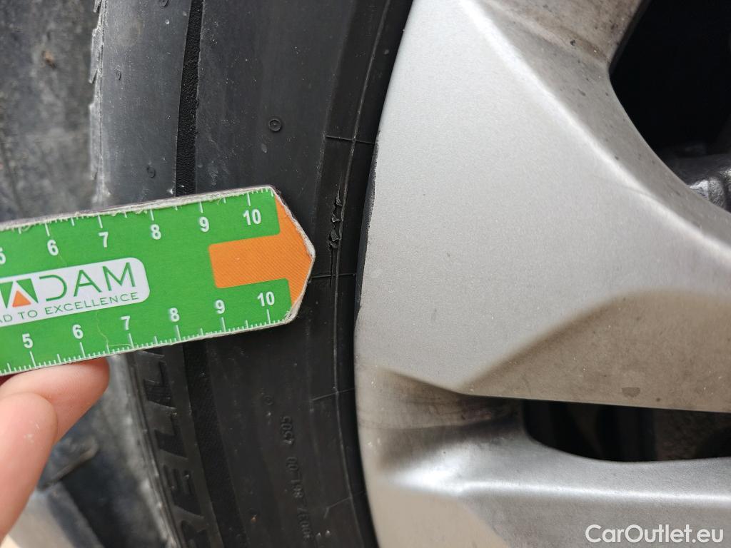  Bmw  X1 BMW  / 2019 / 5P / todoterreno sDrive18dA Corporate (AC4) #22