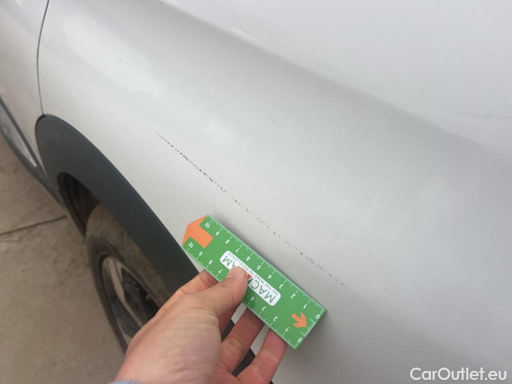  Peugeot  3008 PEUGEOT  / 2016 / 5P / todoterreno 1.5 BlueHDi 96kW (130CV) S&S Allure EAT8 #32