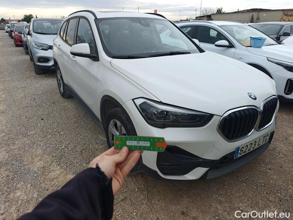  Bmw  X1 BMW  / 2019 / 5P / todoterreno sDrive18dA Corporate (AC4) #32