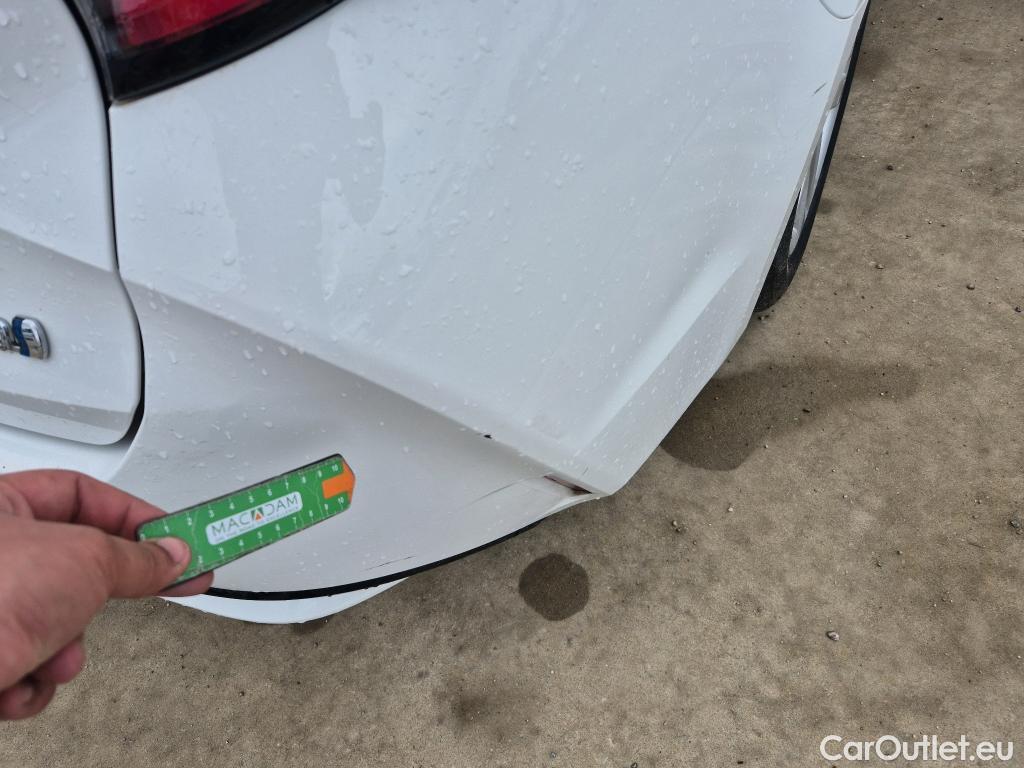  Toyota  Corolla TOYOTA  / 2019 / 5P / familiar 1.8 125H ACTIVE TECH E-CVT TOU SPORT #10