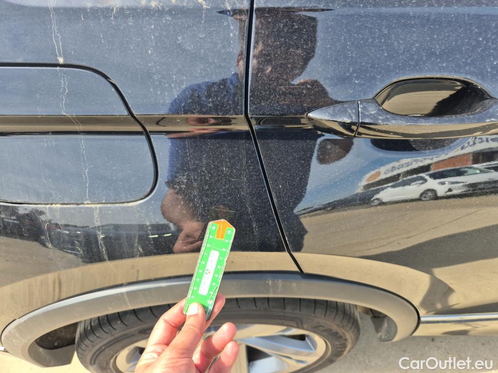  Volkswagen  Tiguan  R-Line 2.0 TDI 150CV AT7 E6d #33