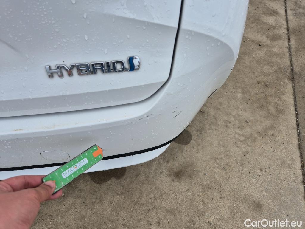  Toyota  Corolla TOYOTA  / 2019 / 5P / familiar 1.8 125H ACTIVE TECH E-CVT TOU SPORT #9