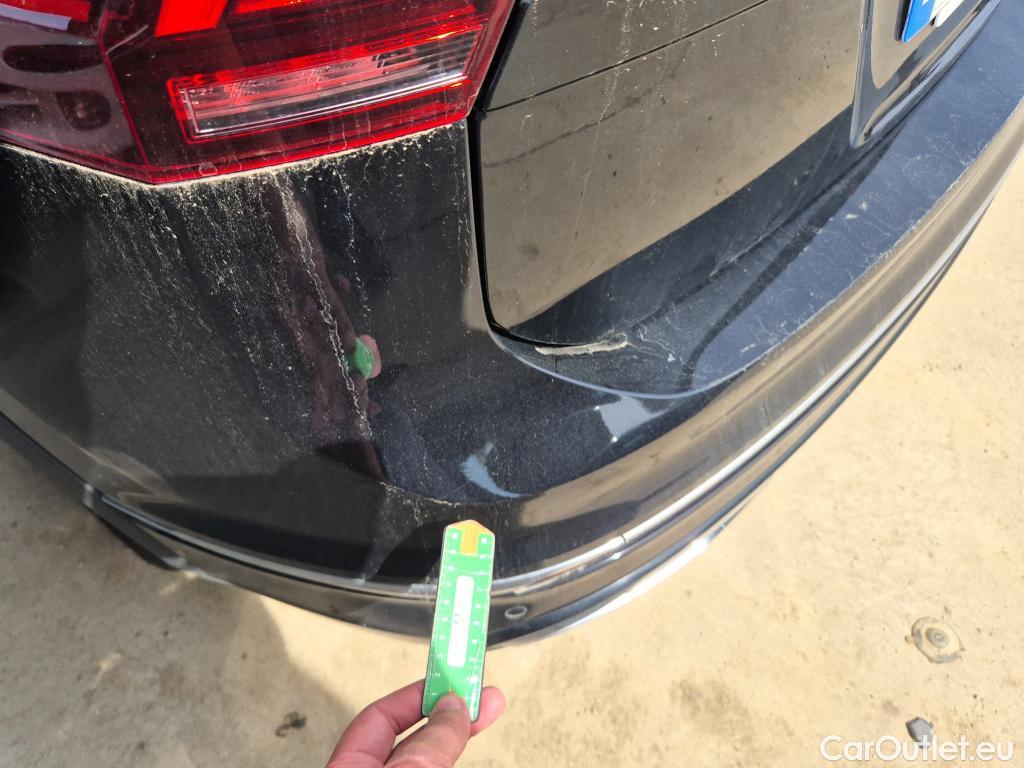  Volkswagen  Tiguan  R-Line 2.0 TDI 150CV AT7 E6d #18