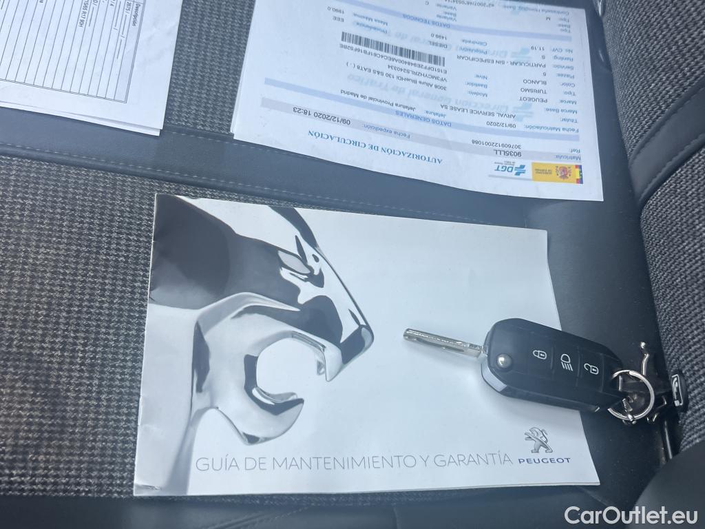  Peugeot  3008 PEUGEOT  / 2016 / 5P / todoterreno 1.5 BlueHDi 96kW (130CV) S&S Allure EAT8 #2