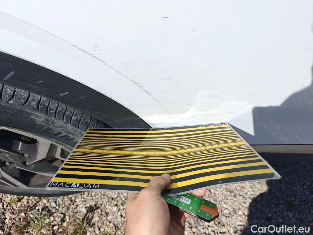  KIA  Sportage KIA  / 2022 / 5P / todoterreno 1.6 T-GDi 110kW (150CV) Concept 4x2 #10