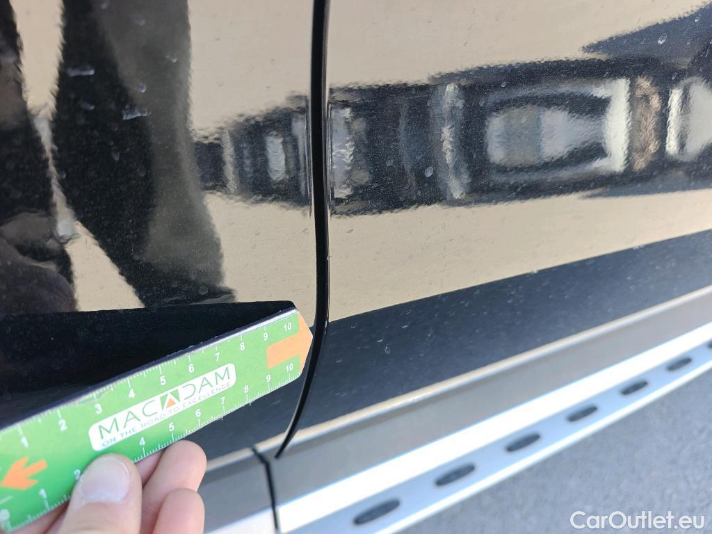  KIA  Sorento KIA  / 2020 / 5P / todoterreno 2.2 CRDi Emotion DCT 4x4 7pl (P.Luxury) #29