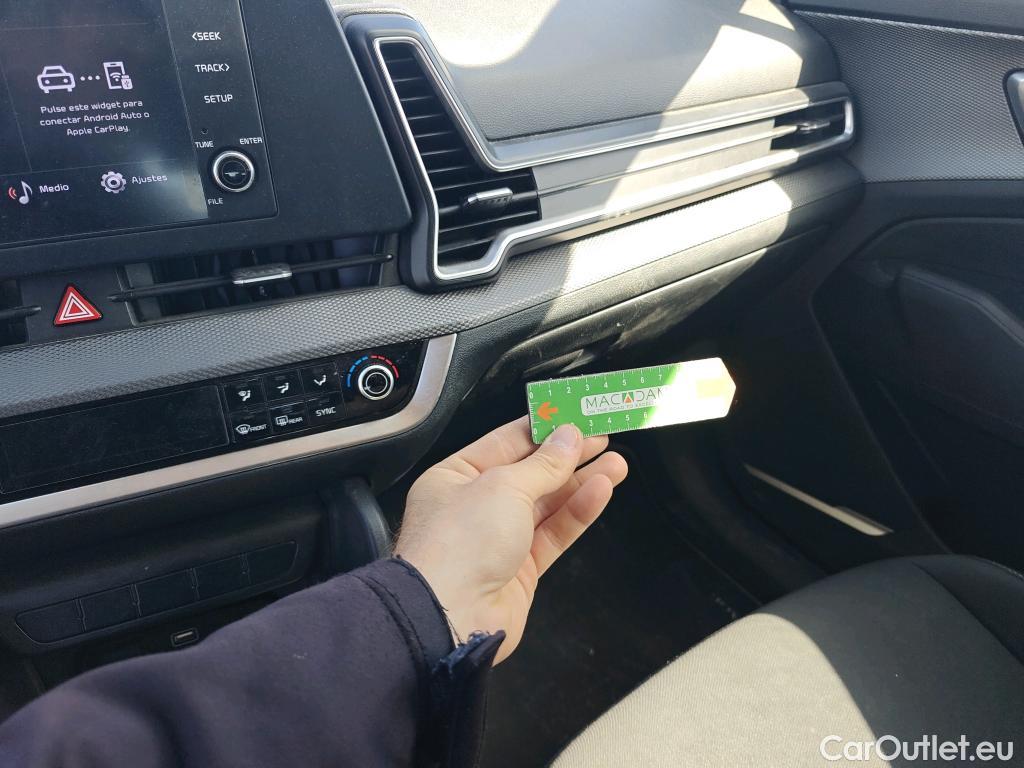  KIA  Sportage KIA  / 2022 / 5P / todoterreno 1.6 T-GDi 110kW (150CV) Concept 4x2 #40