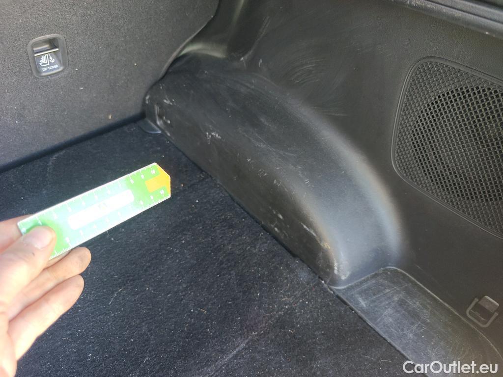  Hyundai  Tucson HYUNDAI  / 2020 / 5P / todoterreno 1.6 TGDI 169kW HEV Tecno Auto 2C #12