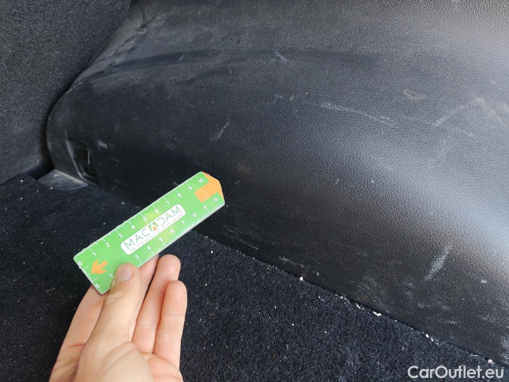  KIA  Sportage KIA  / 2022 / 5P / todoterreno 1.6 T-GDi 110kW (150CV) Concept 4x2 #84