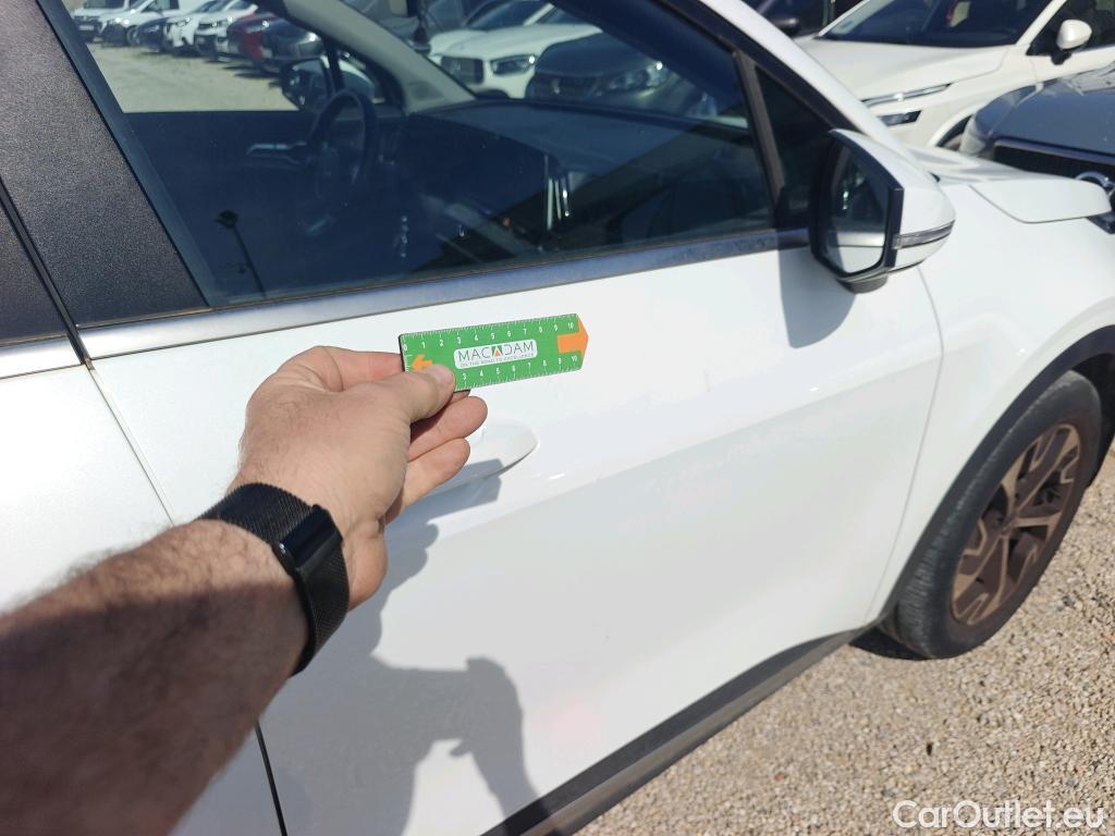  KIA  Sportage KIA  / 2022 / 5P / todoterreno 1.6 T-GDi MHEV 112kW (150CV) Drive 4X2 #23