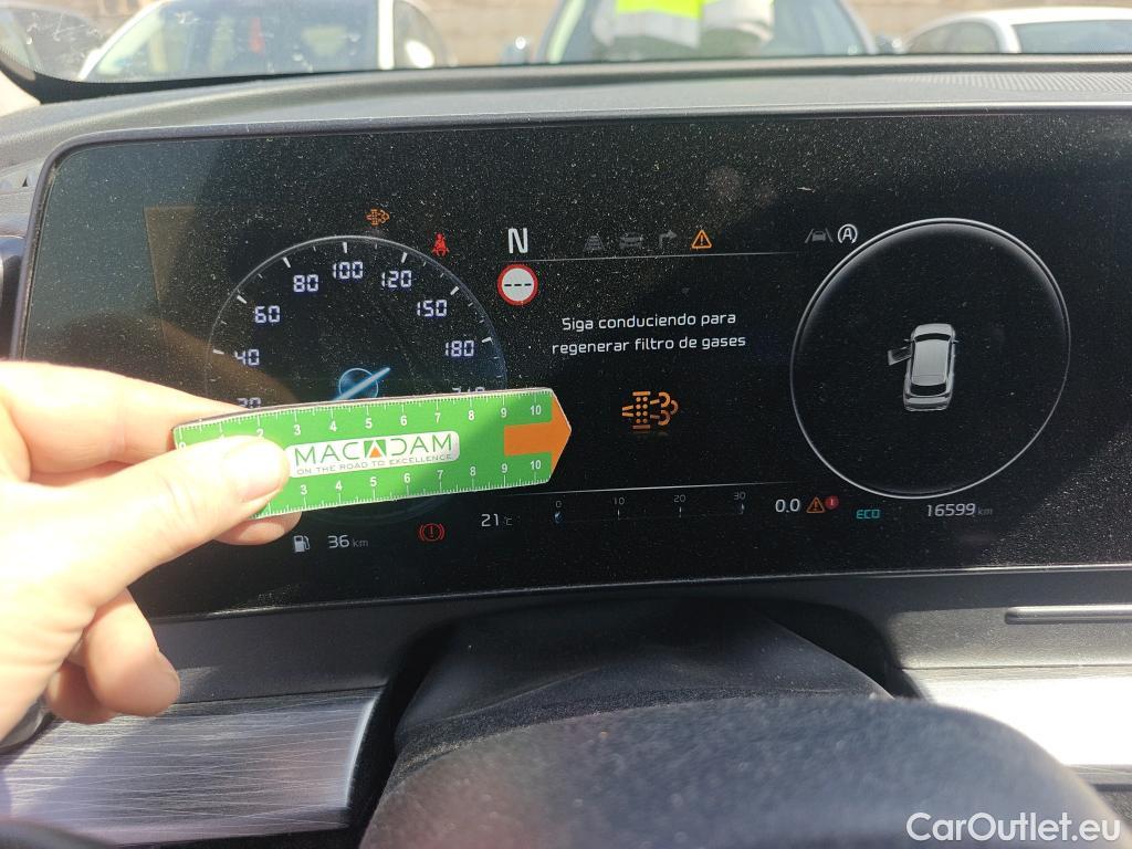  KIA  Sportage KIA  / 2022 / 5P / todoterreno 1.6 T-GDi MHEV 112kW (150CV) Drive 4X2 #22