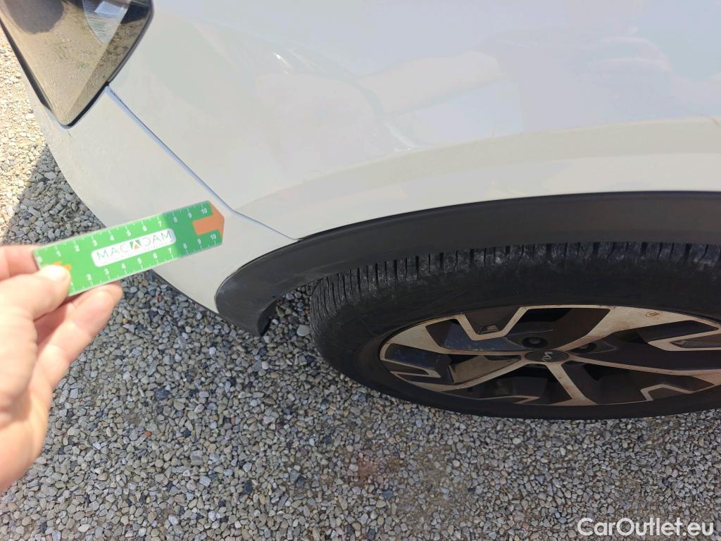  KIA  Sportage KIA  / 2022 / 5P / todoterreno 1.6 T-GDi MHEV 112kW (150CV) Drive 4X2 #9