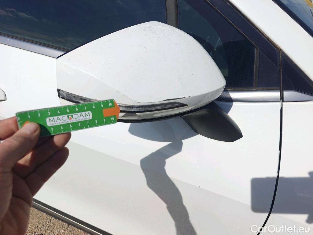  KIA  Sportage KIA  / 2022 / 5P / todoterreno 1.6 T-GDi MHEV 112kW (150CV) Drive 4X2 #17