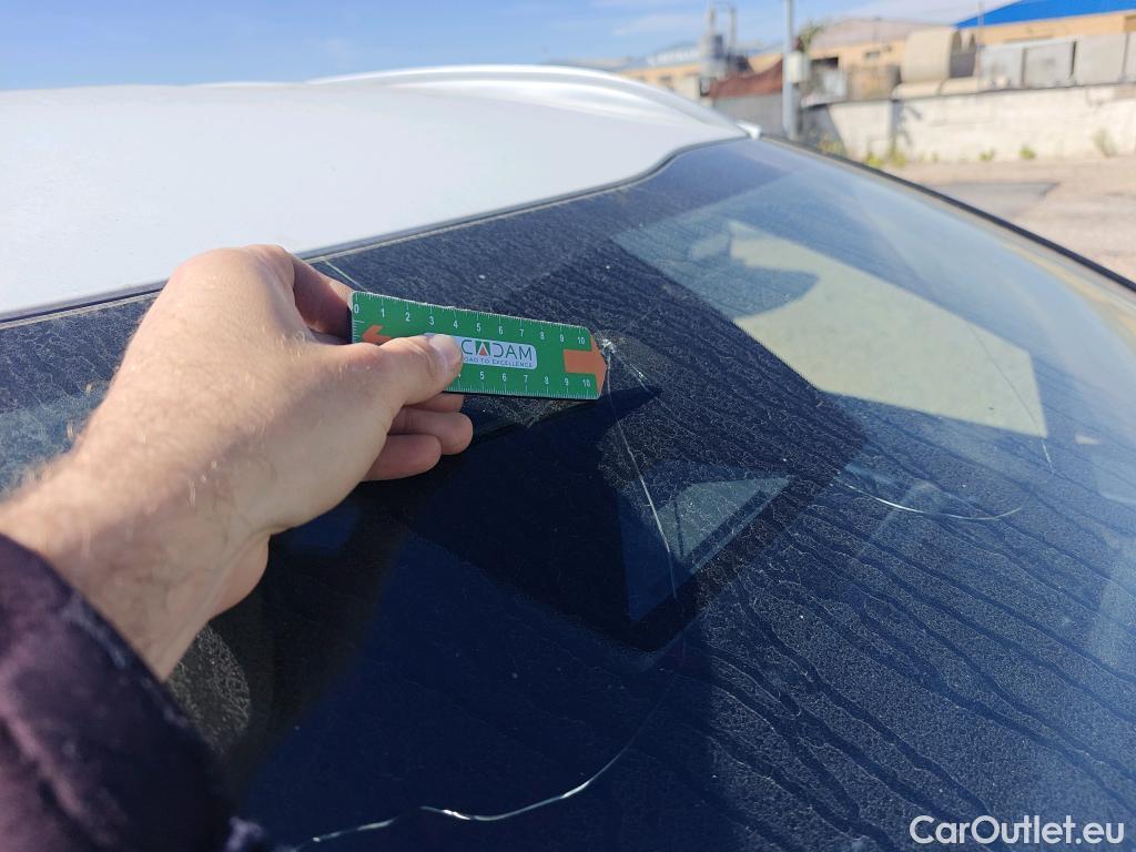  KIA  Sportage KIA  / 2022 / 5P / todoterreno 1.6 T-GDi 110kW (150CV) Concept 4x2 #6