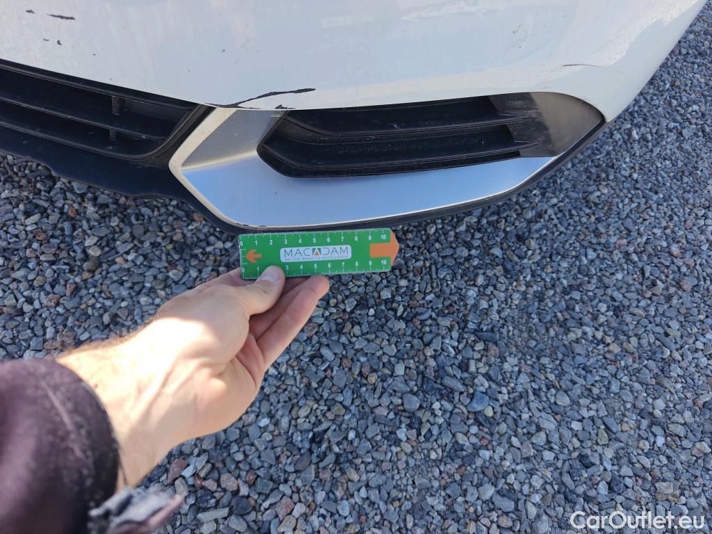  KIA  Sportage KIA  / 2022 / 5P / todoterreno 1.6 T-GDi 110kW (150CV) Concept 4x2 #64