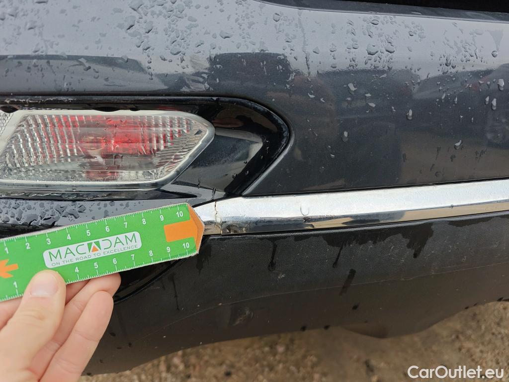  KIA  Sportage KIA  1.6MHEV Drive 100kW(136CV) 4x2(Crist Tintados) #8