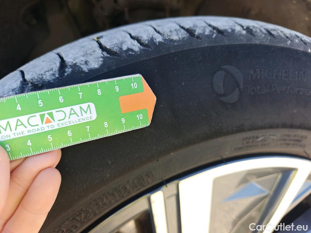  Hyundai  Tucson HYUNDAI  / 2020 / 5P / todoterreno 1.6 TGDI 110kW (150CV) Klass #24