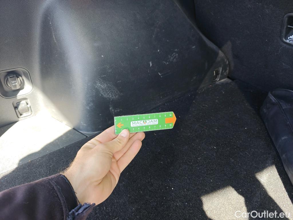  KIA  Sportage KIA  / 2022 / 5P / todoterreno 1.6 T-GDi 110kW (150CV) Concept 4x2 #44