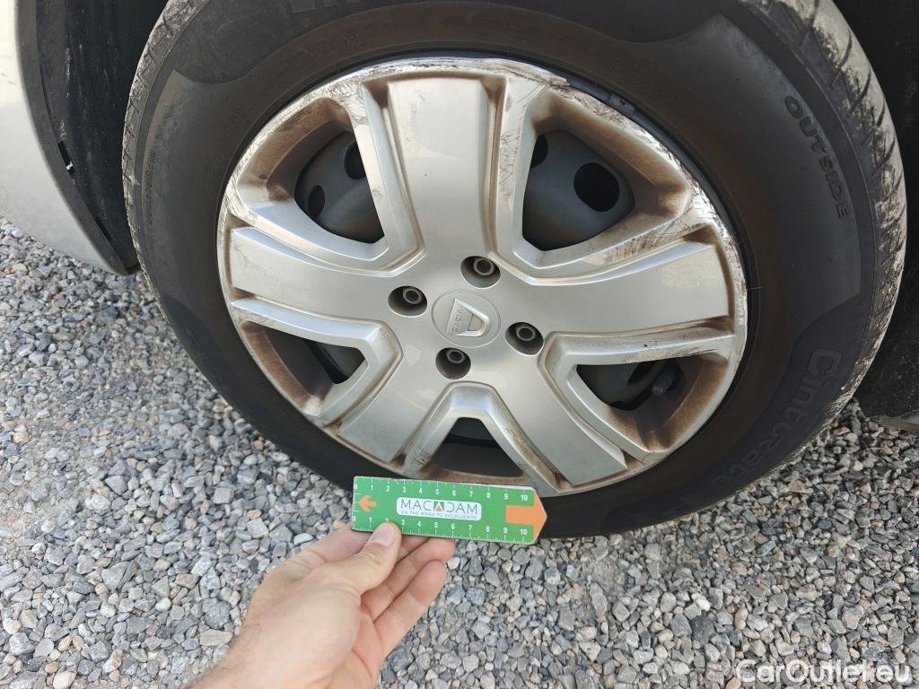  Dacia  Lodgy DACIA  / 2012 / 5P / monovolumen compacto Comfort Blue dCi 70kW (95CV) 5Pl - 18 #51