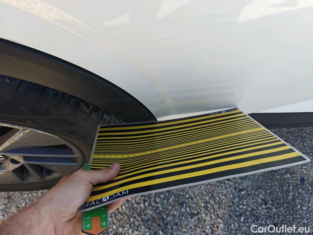  Nissan  Qashqai NISSAN  / 2021 / 5P / todoterreno DIG-T 116kW (158CV) mHEV Xtronic Acenta (AC2) #3